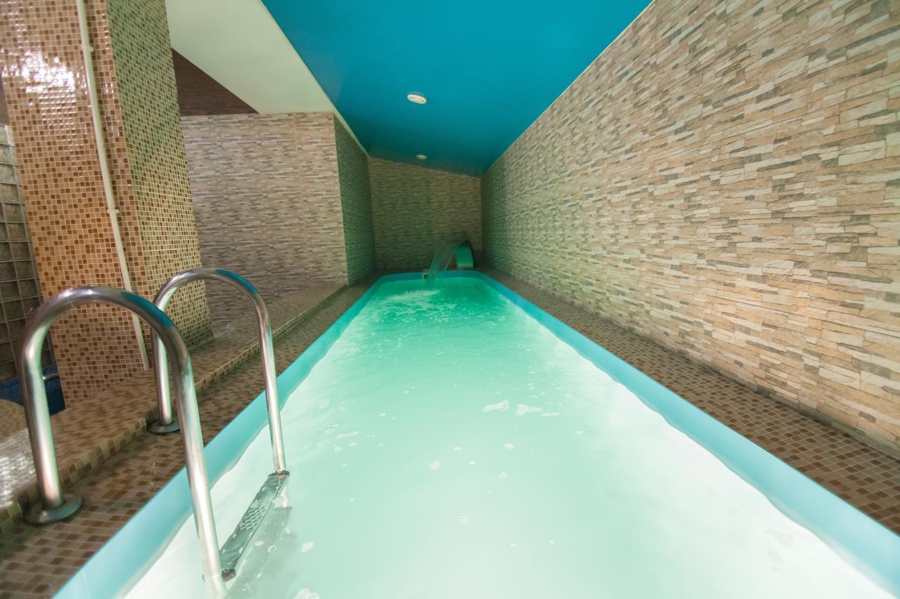 Hotel Prietenia Bender Buitenkant foto