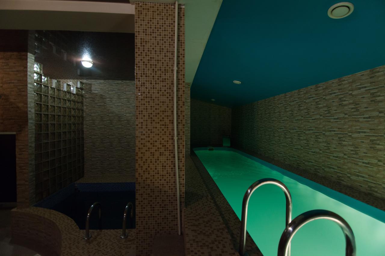 Hotel Prietenia Bender Buitenkant foto