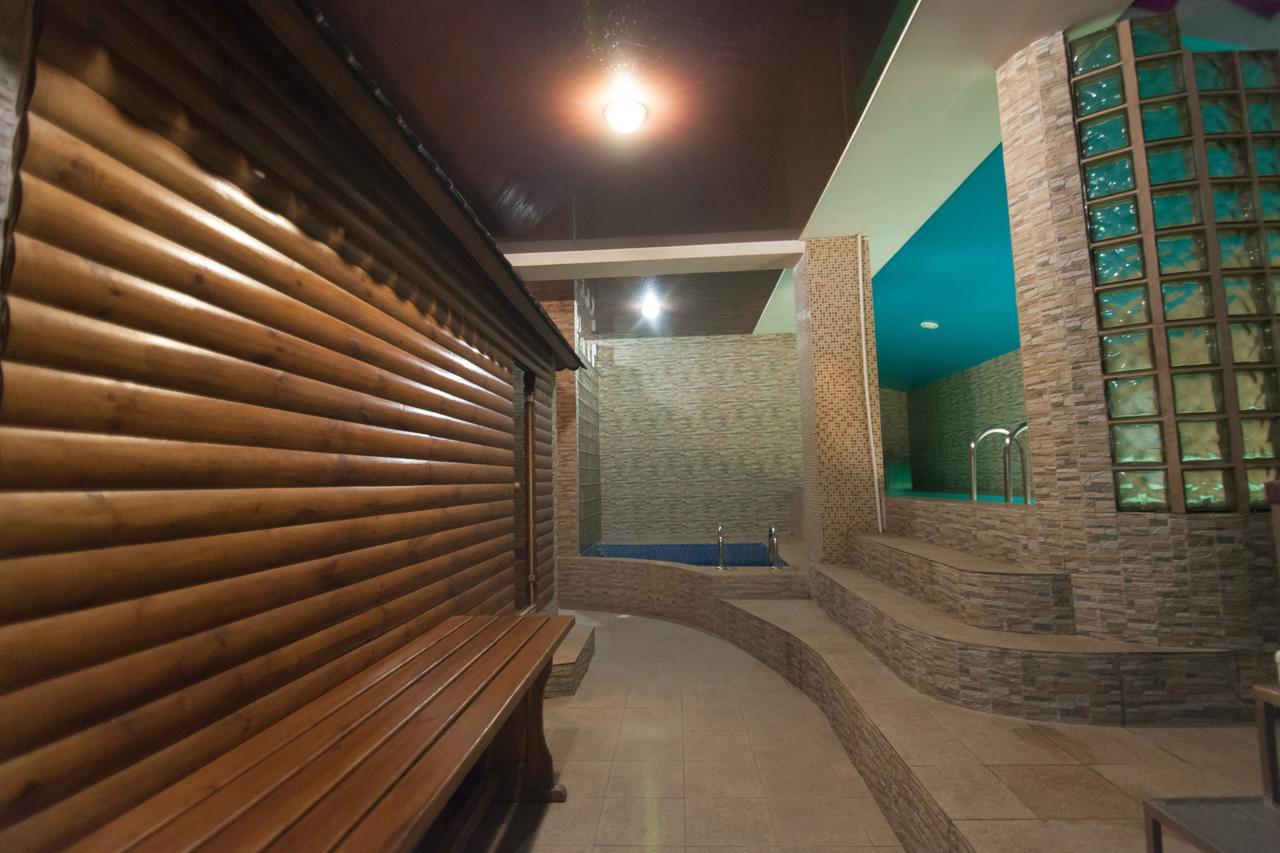 Hotel Prietenia Bender Buitenkant foto